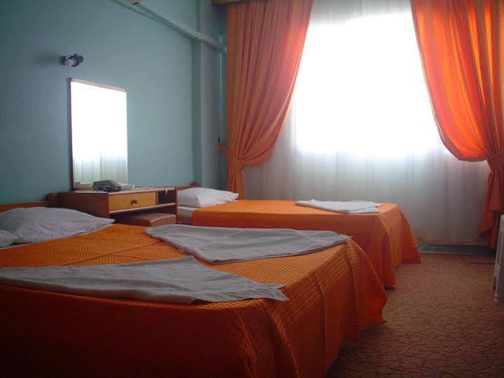 Akerdem Hotel 쿠사다시 외부 사진